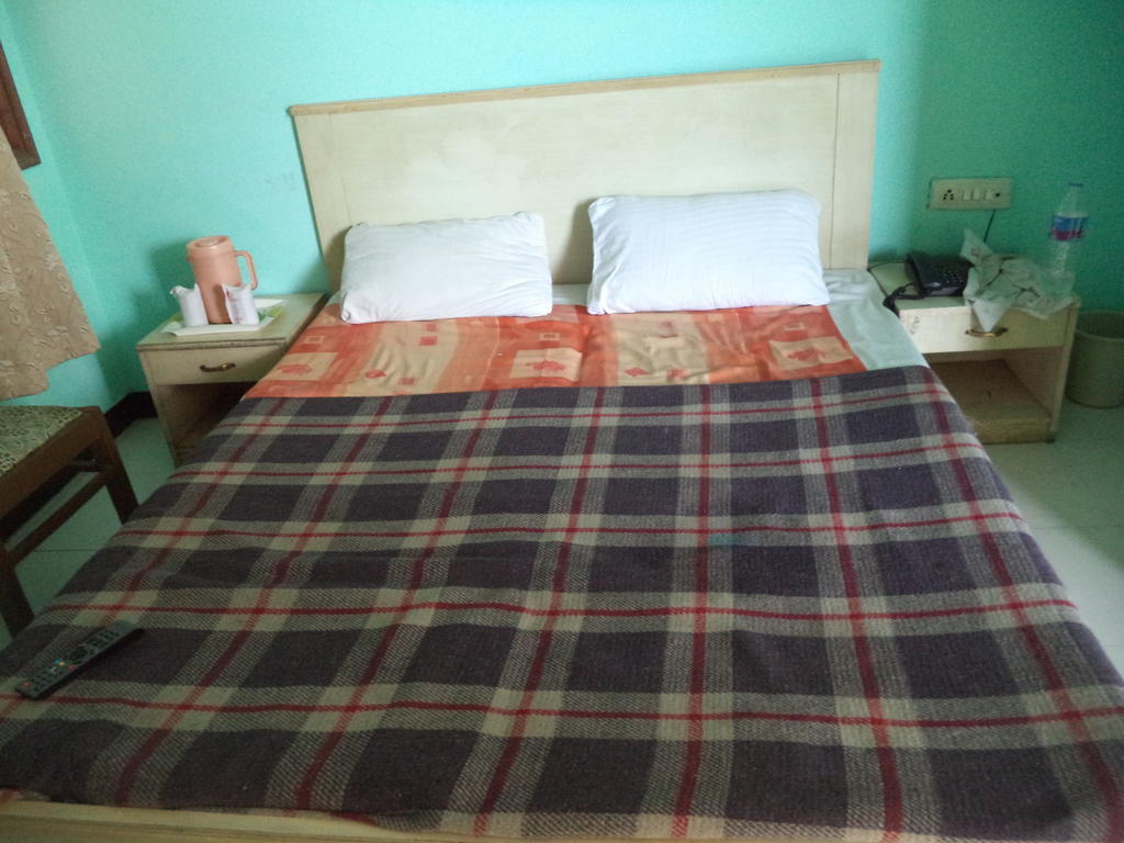 Hotel Viren Plaza Agra  Esterno foto